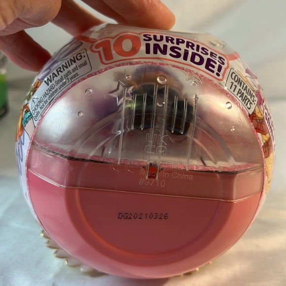 NWT Itty Bitty Prettys Angel High Cosmo Collectible Doll with 10 Surprise - Picture 5 of 7